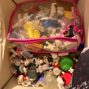 101 Dalmatians figures